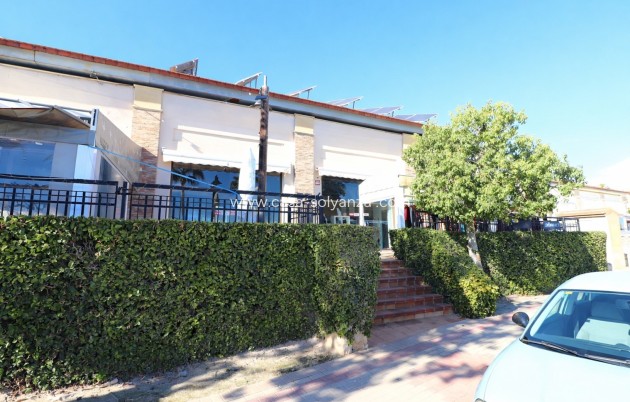 Revente - Commercial - Algorfa - La Finca Golf Resort