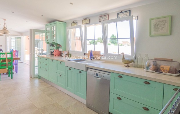 Revente - Villa - Heredades - Costa Blanca