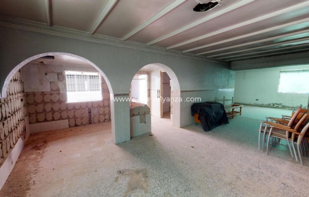 Revente - Maison de ville - Albatera - Inland