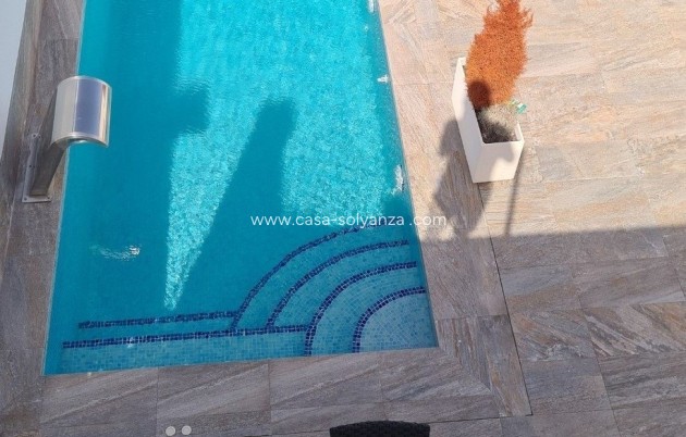 Obra nueva - Adosado - Avileses