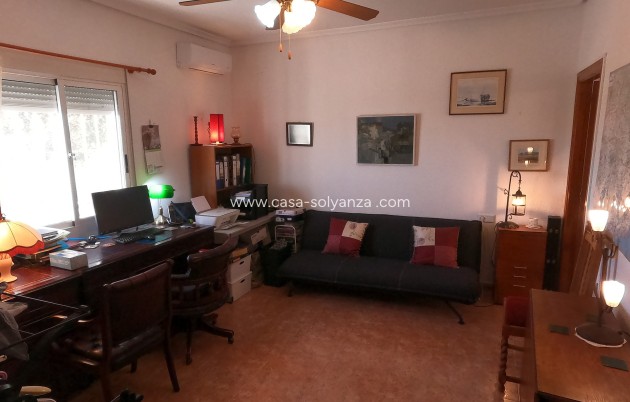 Wiederverkauf - Country Property/Finca - Orihuela