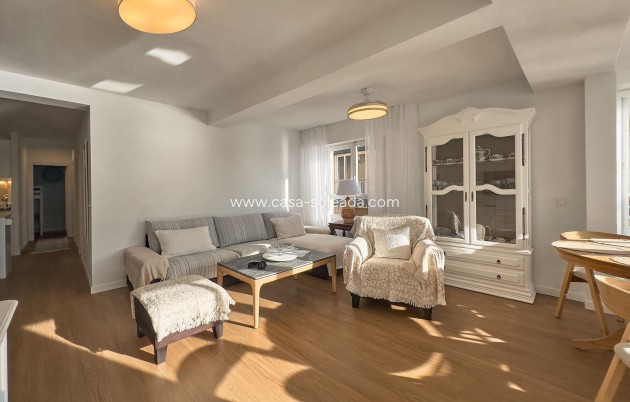 Resale - Apartment / flat - Torrevieja - Playa del Cura