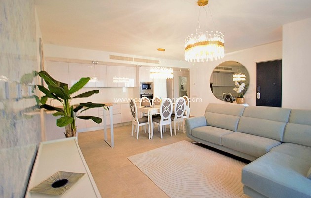 Resale - Apartment / flat - Santa Pola - Costa Blanca