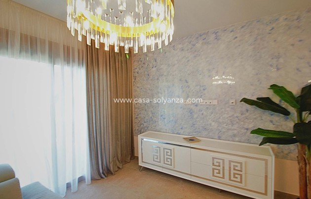 Resale - Apartment / flat - Santa Pola - Costa Blanca