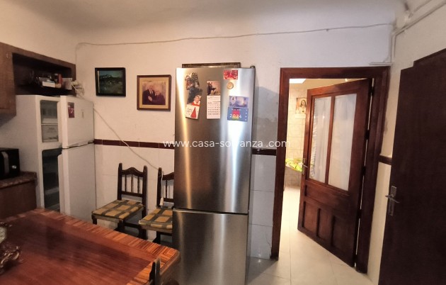 Revente - Maison de ville - Pinoso - Inland