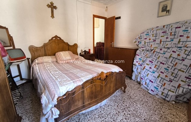 Revente - Maison de ville - Pinoso - Inland