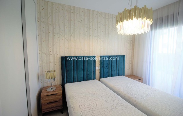 Resale - Apartment / flat - Santa Pola - Costa Blanca