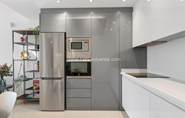 Revente - Appartement - Pilar de la Horadada - Pueblo Latino