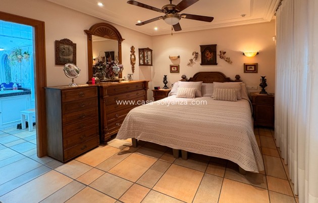 Herverkoop - Finca Country Property - Elche - Altzabares Alto