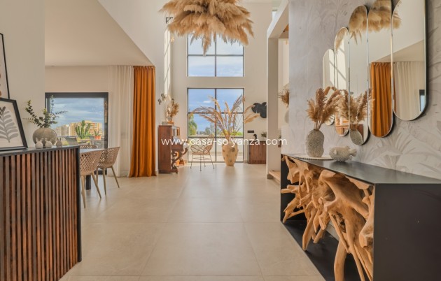 Revente - Villa - Detached - Alicante - Cabo de las Huertas