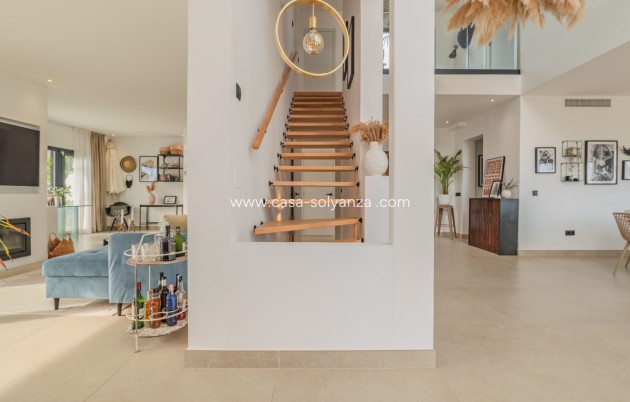 Revente - Villa - Detached - Alicante - Cabo de las Huertas