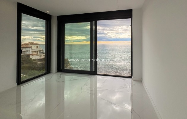 Revente - Villa - Detached - El Campello - Coveta Fuma