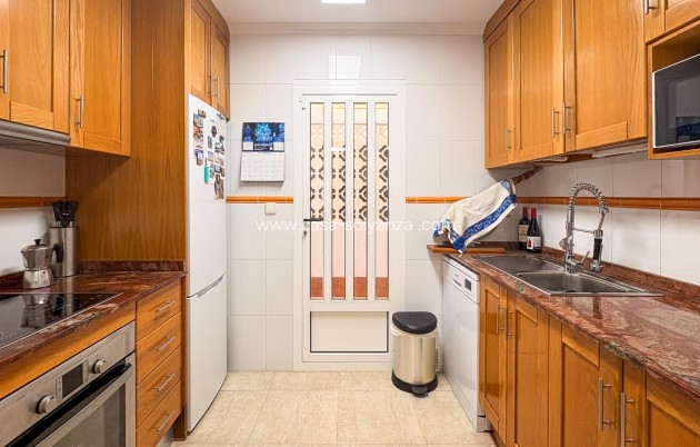 Herverkoop - House - Townhouse - Arenales del Sol