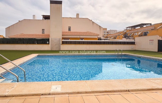 Herverkoop - House - Townhouse - Arenales del Sol