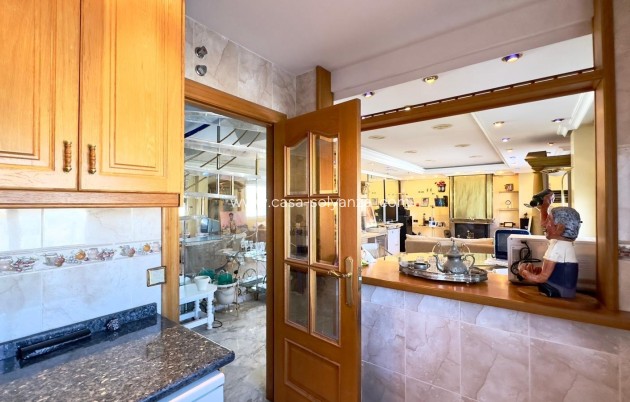 Reventa - Apartamento / piso - Torrevieja - Center