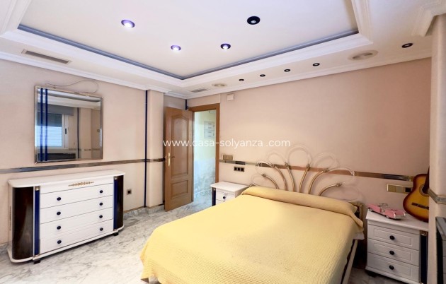 Reventa - Apartamento / piso - Torrevieja - Center