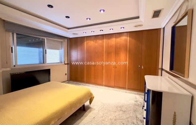 Reventa - Apartamento / piso - Torrevieja - Center