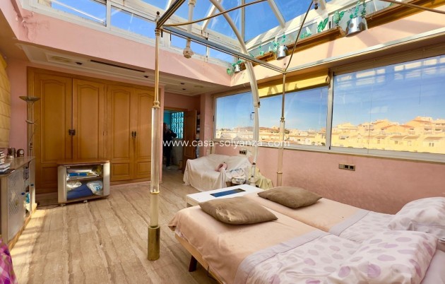 Reventa - Apartamento / piso - Torrevieja - Center