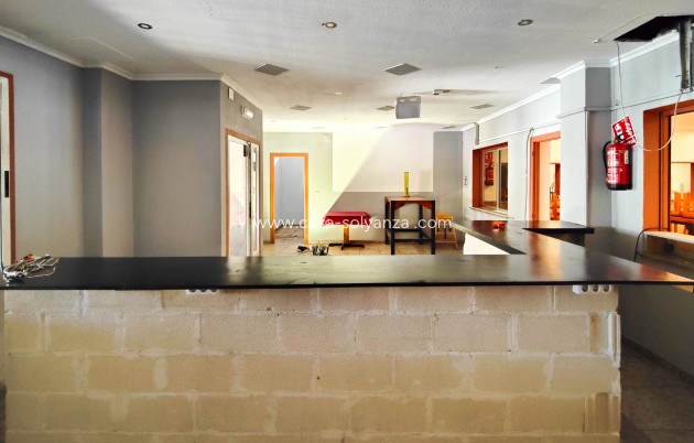 Revente - Commercial - Torrevieja - Costa Blanca