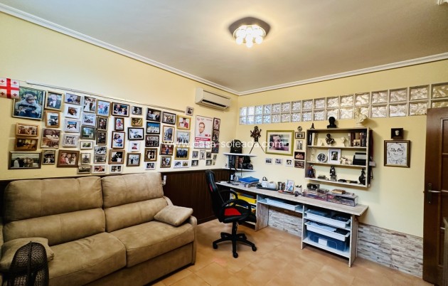 Resale - Villa - Ciudad Quesada - Costa Blanca