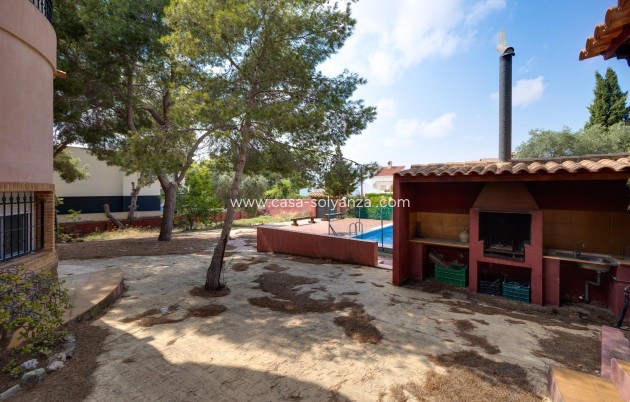 Revente - Villa - San Miguel de Salinas - Ciudad de las comunicaciones