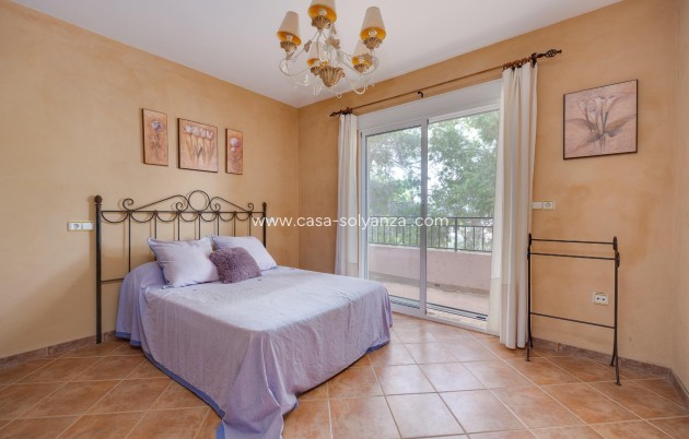 Revente - Villa - San Miguel de Salinas - Ciudad de las comunicaciones