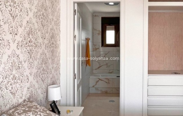 Resale - Townhouse - San Miguel de Salinas - Inland