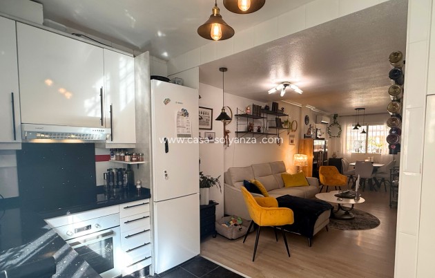 Resale - Apartment / flat - Playa Flamenca