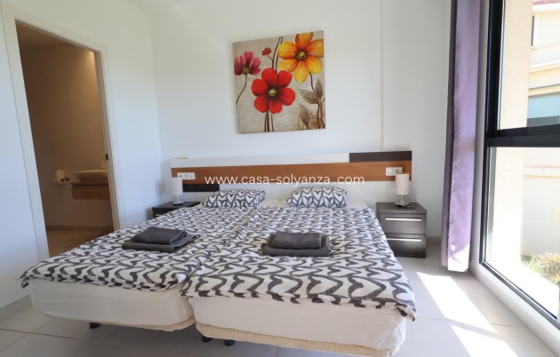 Reventa - Apartamento / piso - Orihuela Costa - La Zenia