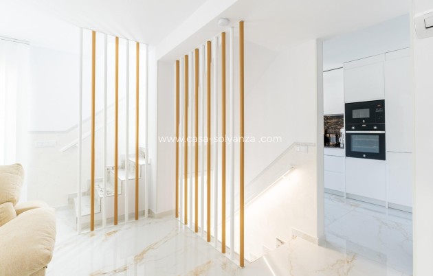 Revente - Maison de ville - Torrevieja - Punta Prima