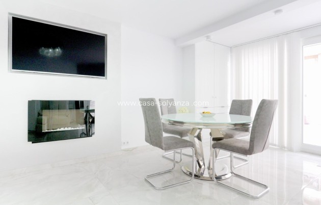 Revente - Maison de ville - Torrevieja - Punta Prima