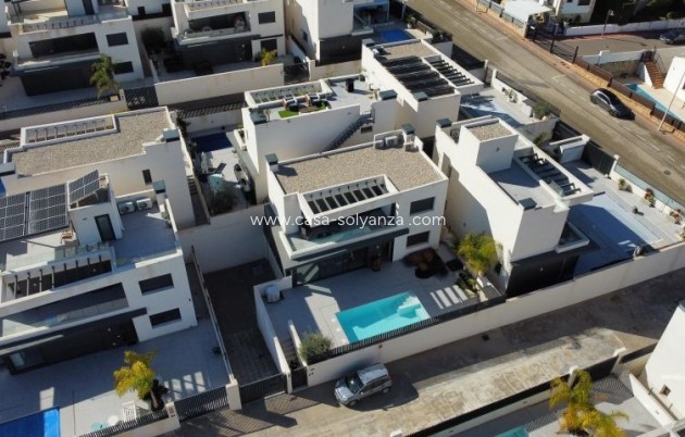 Herverkoop - Villa - Algorfa