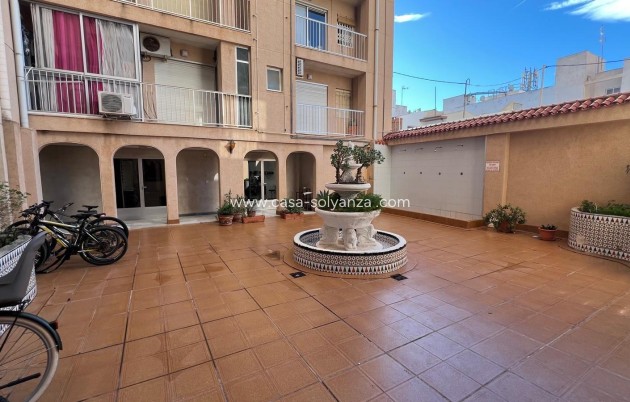 Revente - Appartement - Torrevieja - Los Frutales