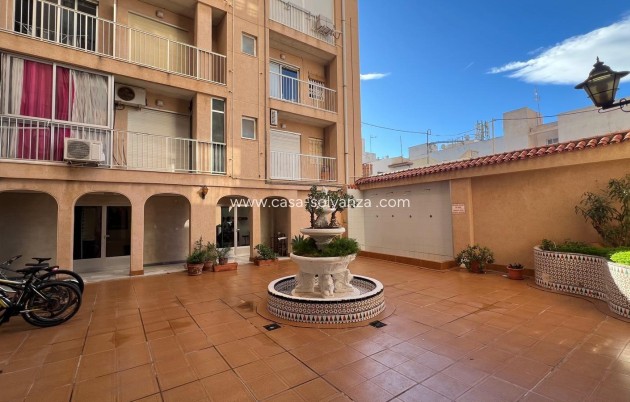 Revente - Appartement - Torrevieja - Los Frutales