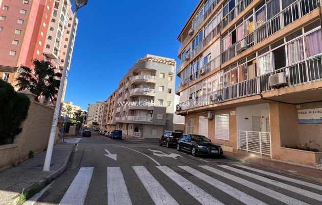 Revente - Appartement - Torrevieja - Los Frutales