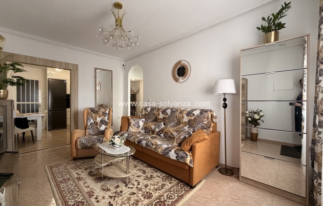 Herverkoop - Appartement / flat - Torrevieja - Urb. Calas Blancas III