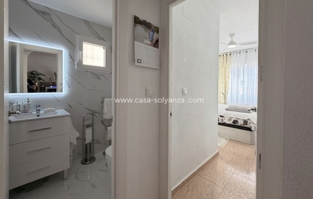 Revente - Appartement - Torrevieja - Urb. Calas Blancas III