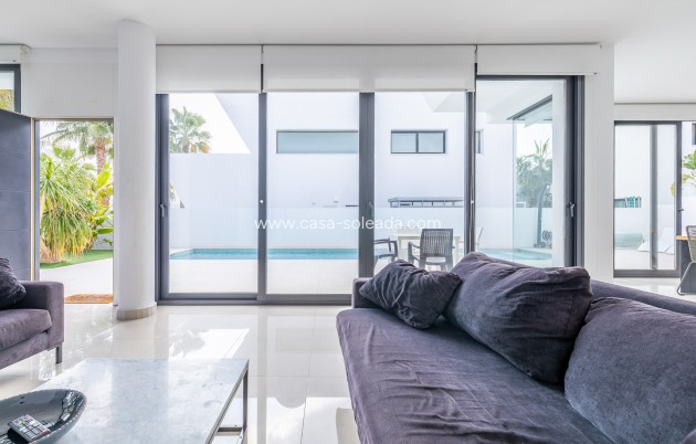 Resale - Villa - Ciudad Quesada
