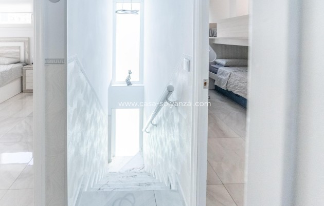 Revente - Maison de ville - Torrevieja - Punta Prima