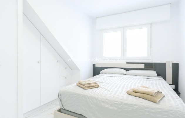 Revente - Maison de ville - Torrevieja - Punta Prima