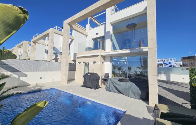 Resale - Villa - Cabo Roig - Costa Blanca