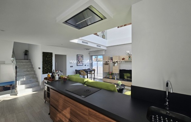 Resale - Villa - Cabo Roig - Costa Blanca
