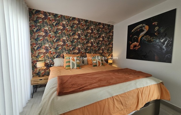 Resale - Villa - Cabo Roig - Costa Blanca