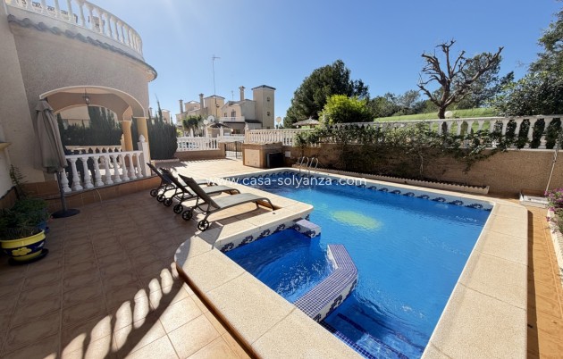 Wiederverkauf - Villa - Villamartin - Villamartín