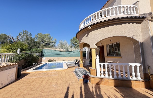 Wiederverkauf - Villa - Villamartin - Villamartín