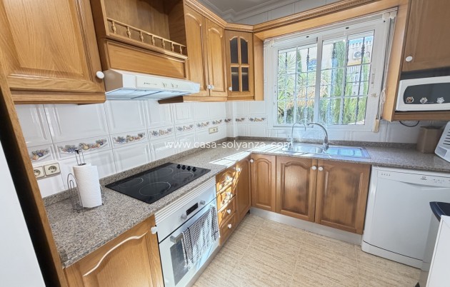 Wiederverkauf - Villa - Villamartin - Villamartín