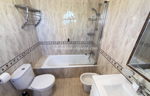 Wiederverkauf - Villa - Villamartin - Villamartín