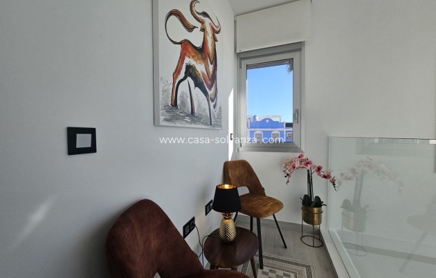 Resale - Villa - Cabo Roig - Costa Blanca