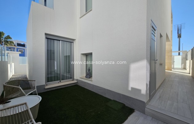 Resale - Villa - Cabo Roig - Costa Blanca