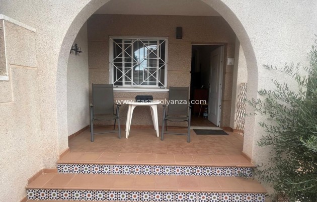 Herverkoop - Villa - Torrevieja - Aguas nuevas